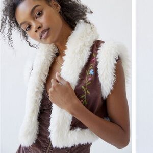 Urban Outfitters faux fur lined embroidered vest Size L NWT